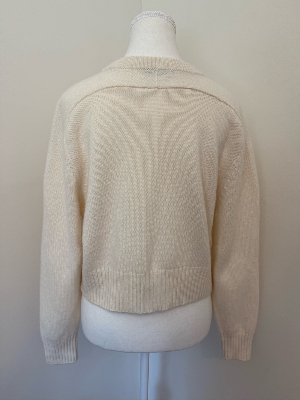 Buck Mason 100% Cashmere Crewneck Sweater Natural Size Medium - Picture 8 of 13